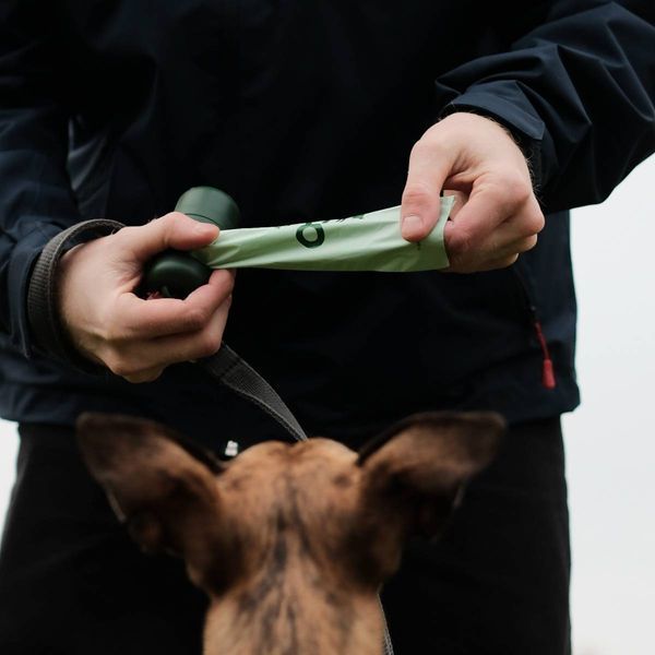 Диспенсер для пакетиков Beco Pets Poop Bag на 15 шт. tb-31318 фото